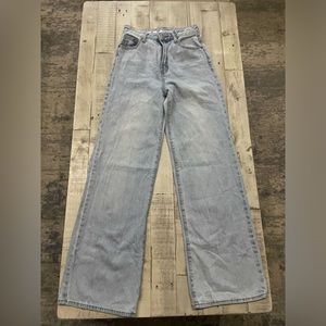 S.O.N.G Straight leg street jeans with flower embroidery on back pockets. Size 1